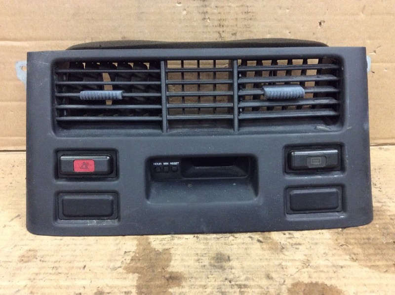95 96 97 98 Odyssey Center Vent Dash Bezel Finish Assy Center Panel Used OEM