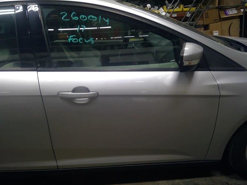 Passenger Front Door Electric Windows Fits 15-18 FOCUS 1741098