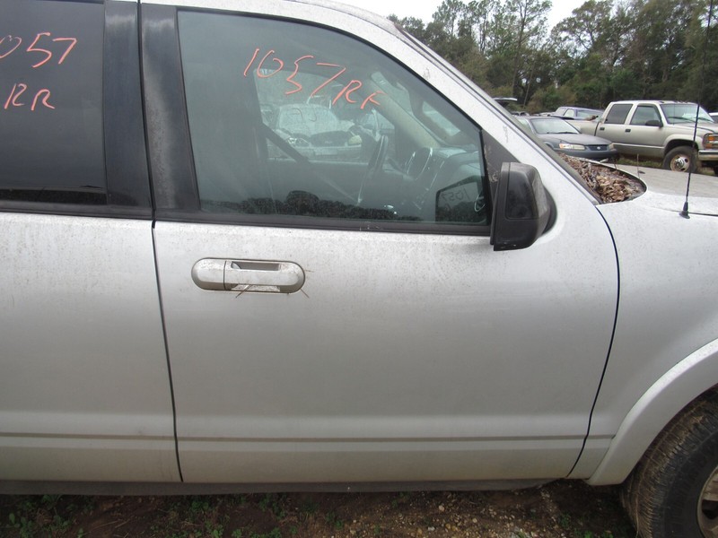 06-10 FORD EXPLORER exc. SPORT TRAC RIGHT PASSENGER FRONT DOOR W/O MOULDING HOLE