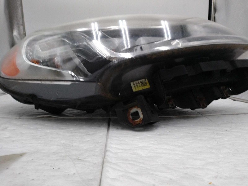 2017 RAM ProMaster City Left Headlight Assembly White Pitted 139K Miles