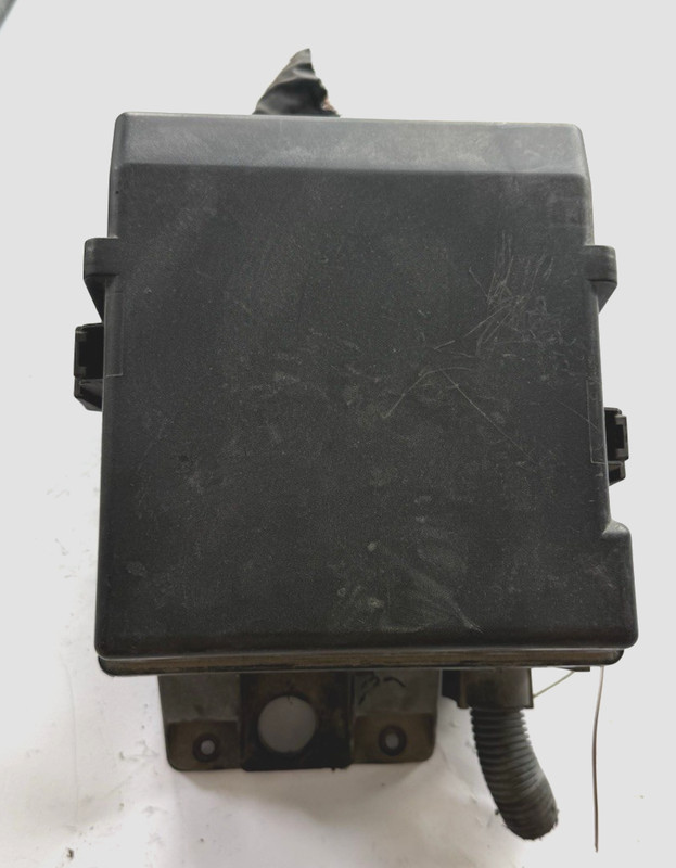 04 05 06 2004 2005 2006 NISSAN TITAN 5.6L FUSE BOX 24382 7S110