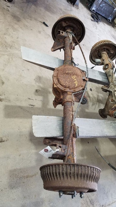 Rear Axle 8.5" Ring Gear Sedan Drum Rear Brakes Fits 94-96 CAPRICE 303498