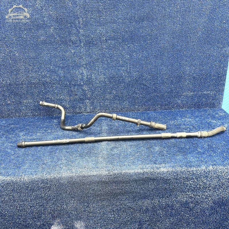 2014-2017 BMW i3 Cooling System Radiator Hoses Set of 2 OEM 7623675