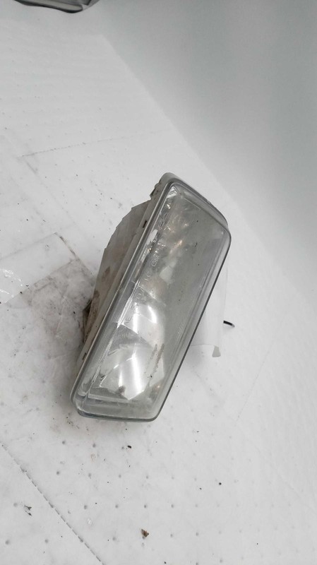 Used Driving Light fits: 2011 Chevrolet Silverado 1500 pickup Fog-Driving Grade