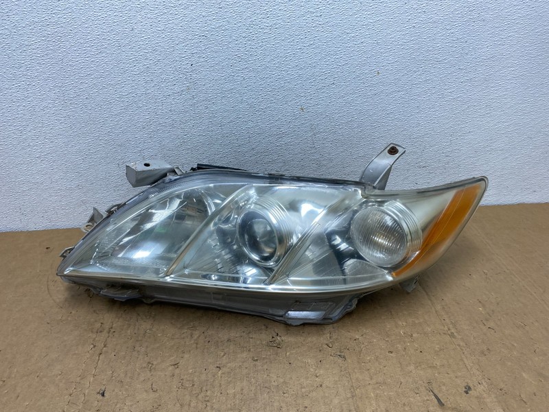 2007 2008 2009 Toyota Camry Halogen Left Driver LH Side Headlight AD0651 DW