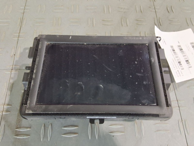 2018 Chrysler PACIFICA Radio Receiver 7" Touch Screen Display w/o Satellite
