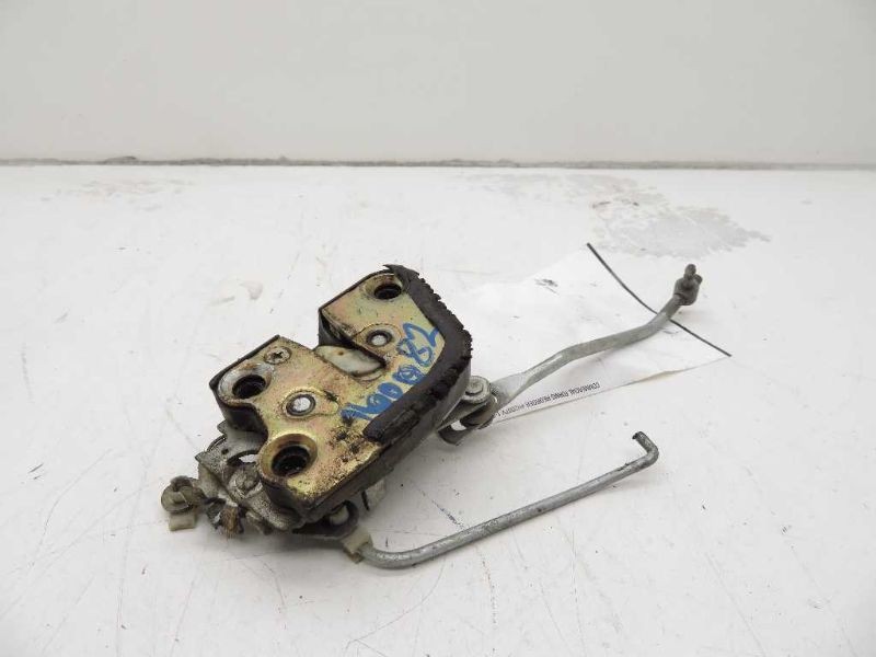 80-83 TOYOTA PICKUP PASSENGER SIDE FRONT DOOR LOCK ACTUATOR ASSMEBLY