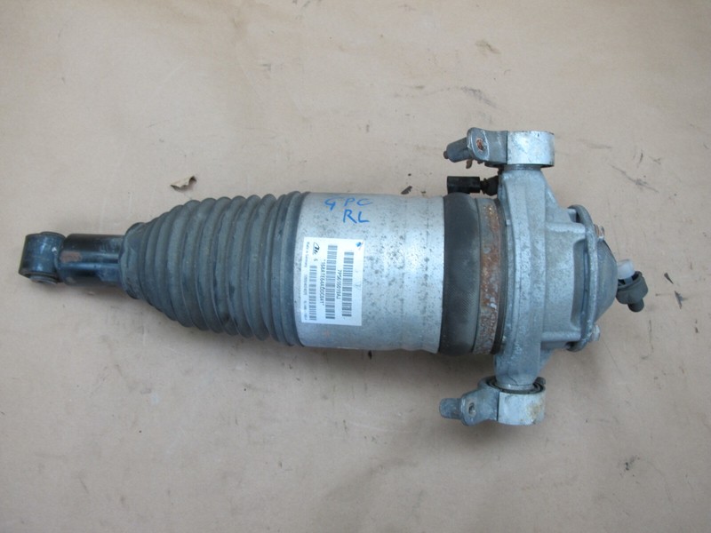 2013-2018 PORSCHE CAYENNE 958 GTS REAR LEFT SIDE AIR STRUT SHOCK ABSORBER ASSY