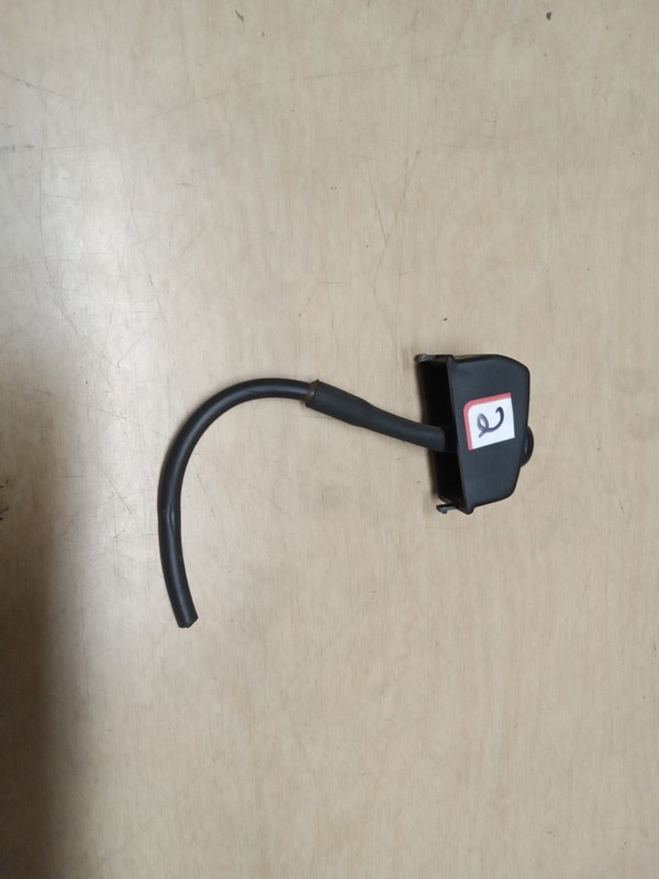Peterbilt S67-1016 11511AA Push Button Switch
