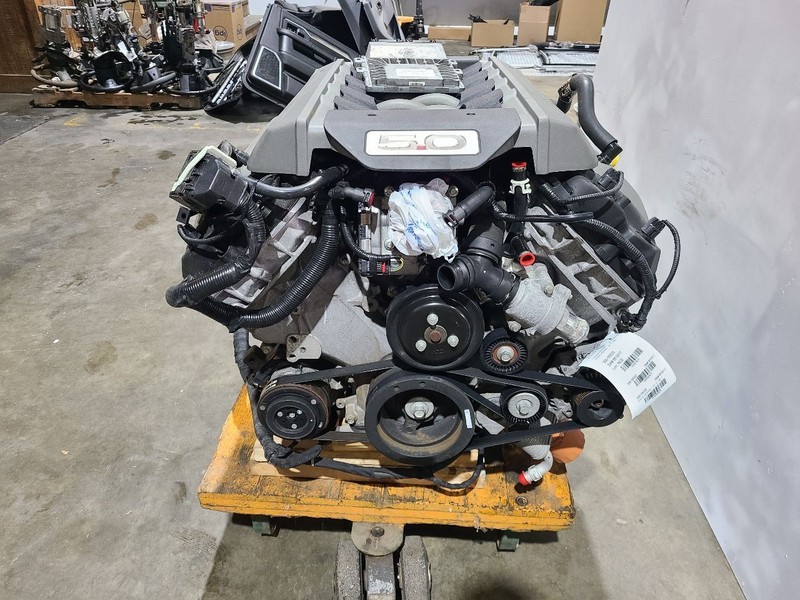Engine 5.0L VIN F 8th Digit Fits 15-17 MUSTANG 588875