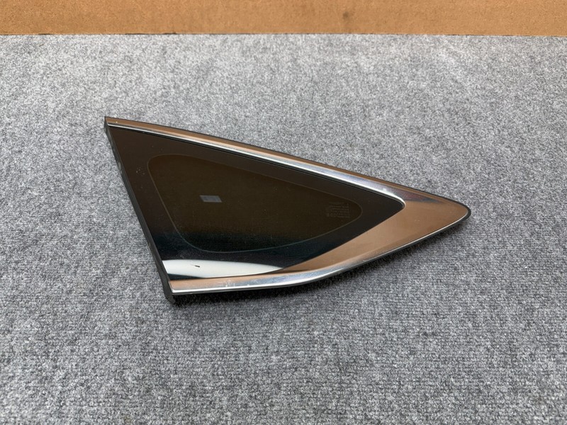 GENESIS G80 2021-2025 OEM REAR LEFT DRIVER QUARTER WINDOW GLASS ASSY (TINTED)