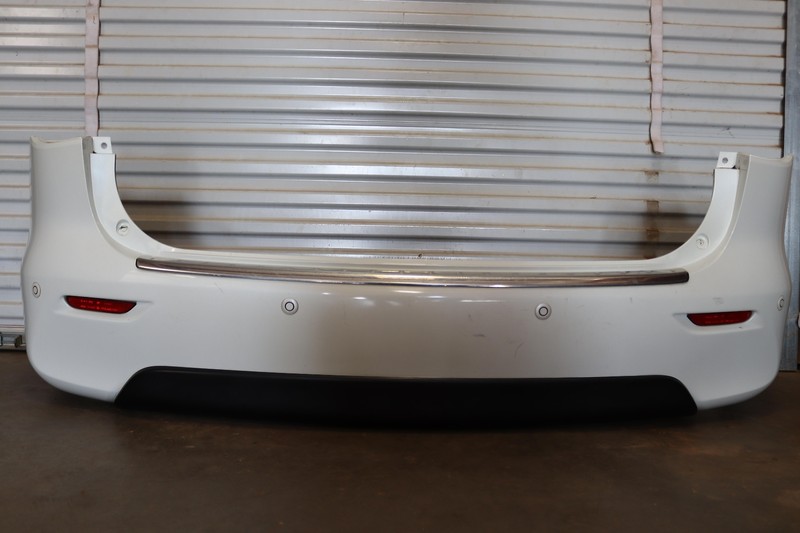 2014-2015 INFINITI QX60 REAR BUMPER COVER W/ PDC PARKING SENSORS OEM