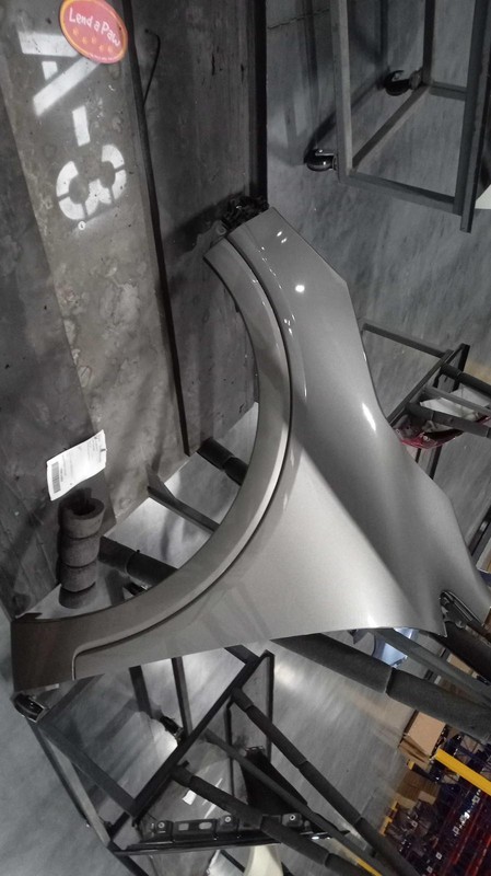 2016 KIA SORENTO Front Left Fender Silver Used OEM Part 83146 127K Miles