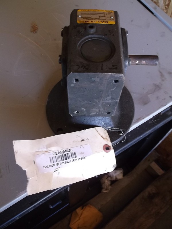 Baldor F-913-05-B5-J Gearbox Gear Reducer GF0513AJ/GR0131B057