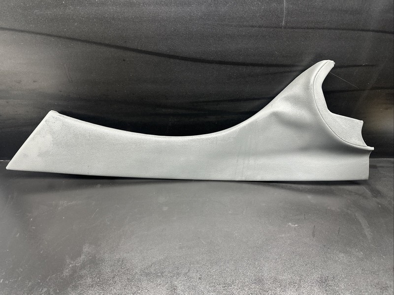 MERCEDES R230 SL500 SL550 PASSENGER RIGHT CENTER CONSOLE MOLDING TRIM COVER GREY