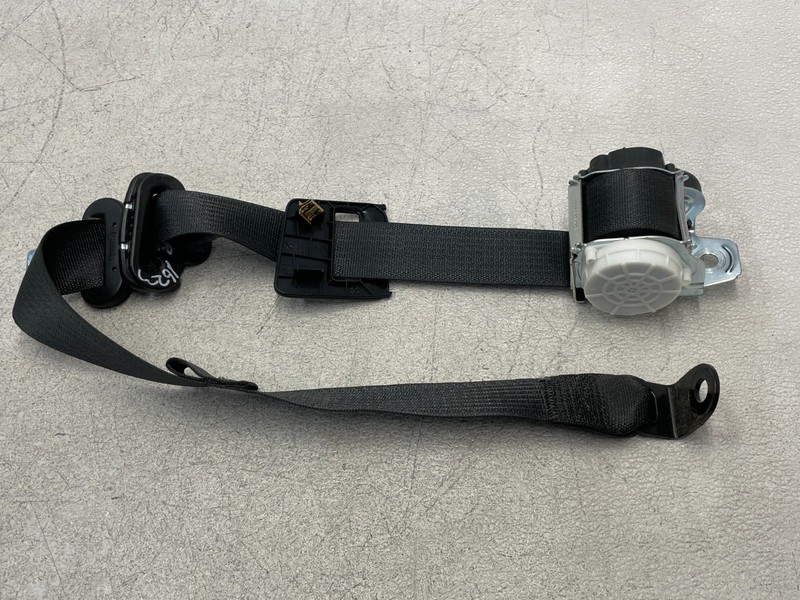18 19 20 21 Jeep Wrangler Rear Right Passenger Seatbelt Belt Retractor 1623 OEM