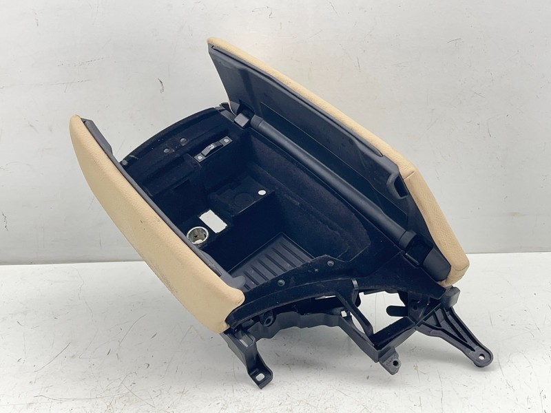 10-16 BMW 528i FRONT CENTER CONSOLE STORAGE ARM REST COVER TRIM LEATHER OEM
