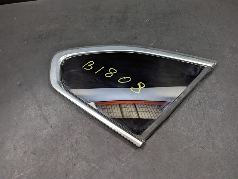Rear Right Quarter Window Glass 2018 BMW X1 51377406872 2016 2017 2019-2021 X