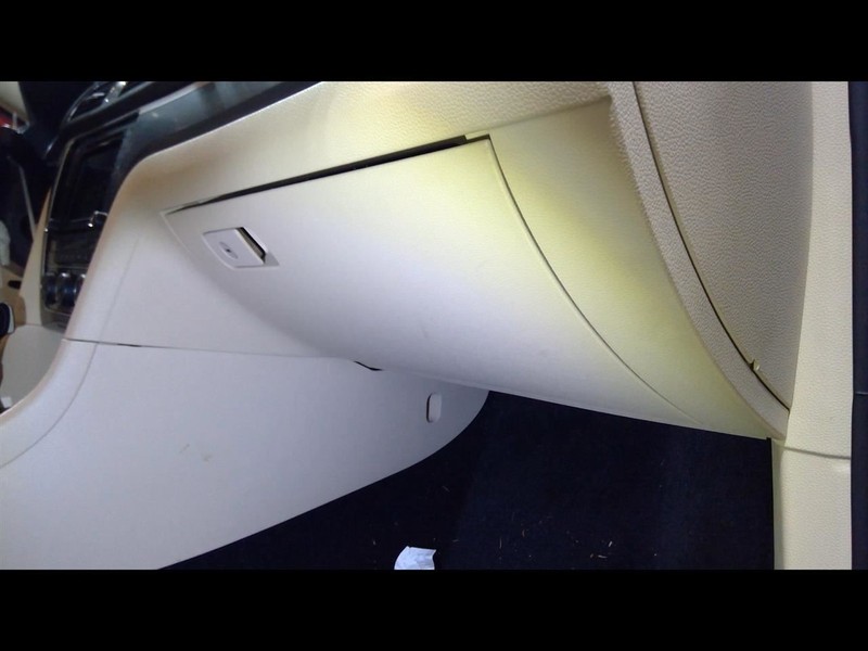 2012-2019 PASSAT Glove Box 1552219