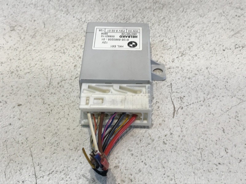 2002 - 2008 BMW 750 Trunk Lid Control Module OEM 6135 6983205-01
