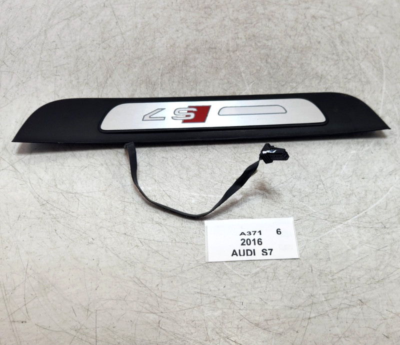 ✅ 2014-2018 OEM Audi S7 Rear Left Driver Side Door Sill Scuff Plate Trim*