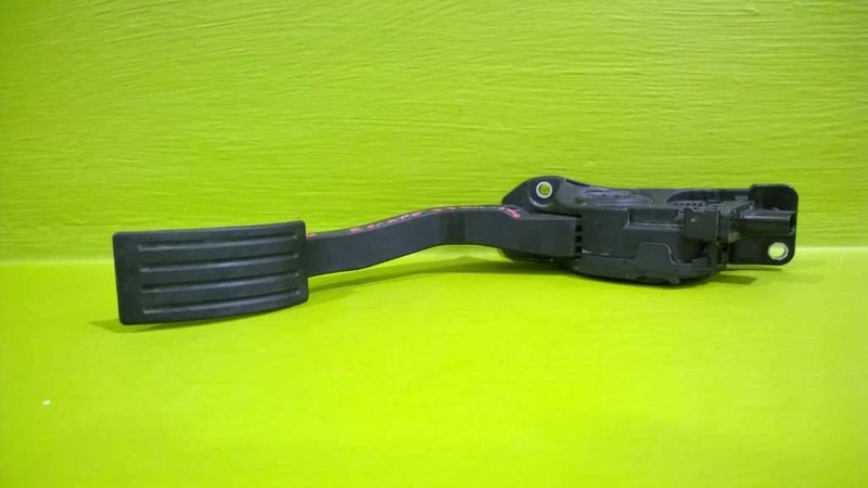 13 14 15 16 ESCAPE GAS ACCELERATOR PEDAL OEM 3754-19