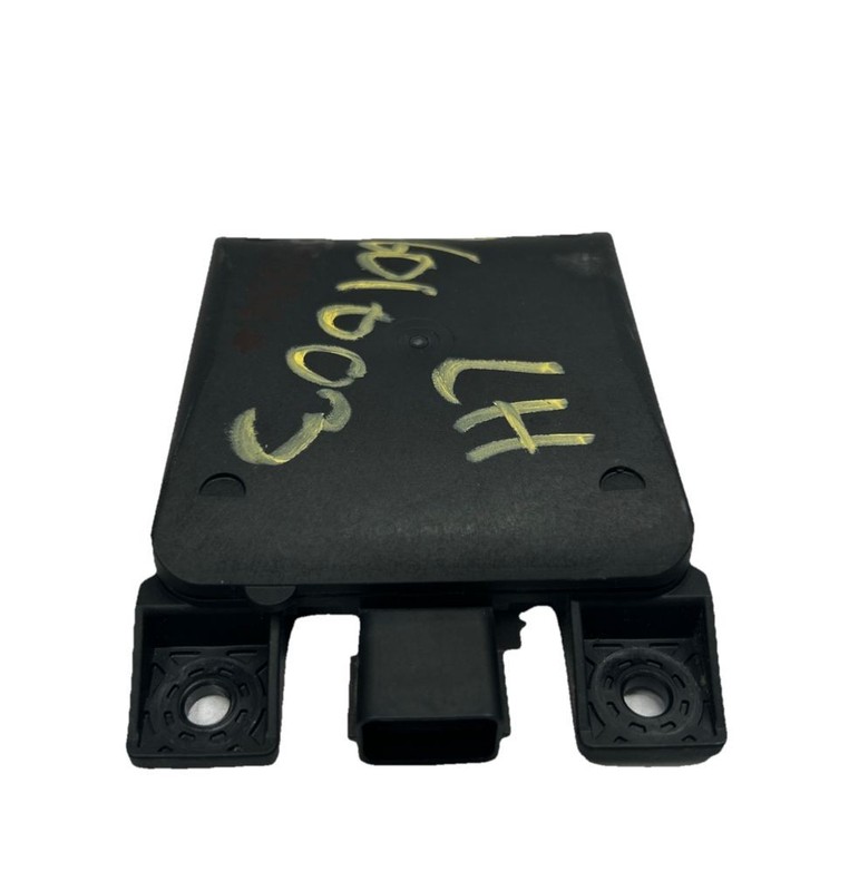 Hyundai Elantra blind spot 2020 alert sensor left side sedan US OEM 99140F3001