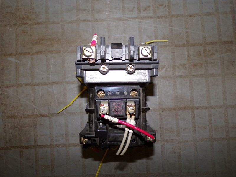 Allen Bradley 500F-B0D92 Series B 27A Contactor *FREE SHIPPING*