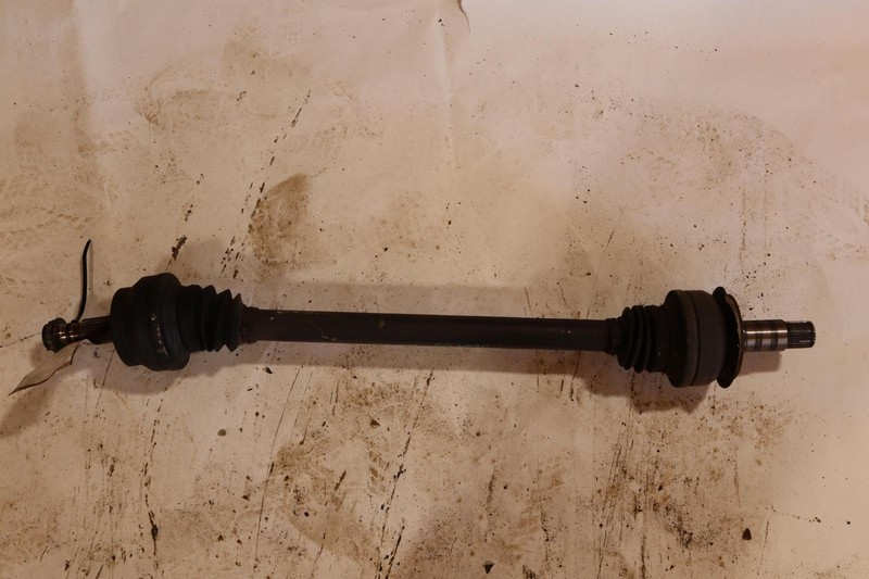 2012-2018 MERCEDES CLS550 AWD W218 REAR LEFT SIDE AXLE SHAFT CV U JOINT OEM