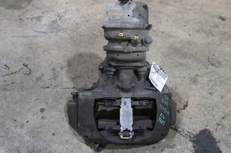 2013-2020 KENWORTH T680 PACCAR REAR LEFT SIDE BRAKE CALIPER K150823 Z035248 OEM