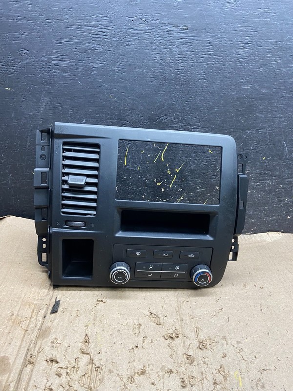 2012-2021 Nissan NV2500 NV3500 Radio Bezel Center Trim Climate Control X6445 DG
