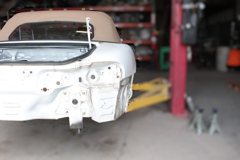 01-05 Mazda Mx-5 Miata NB 1.8L White Passenger Right Rear Quarter Panel Assembly