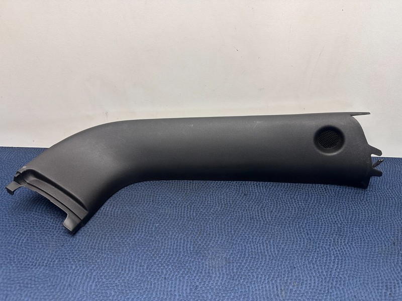 06-10 Saturn Sky Pontiac Solstice Right A-Pillar Trim Cover Panel Black OEM 69K