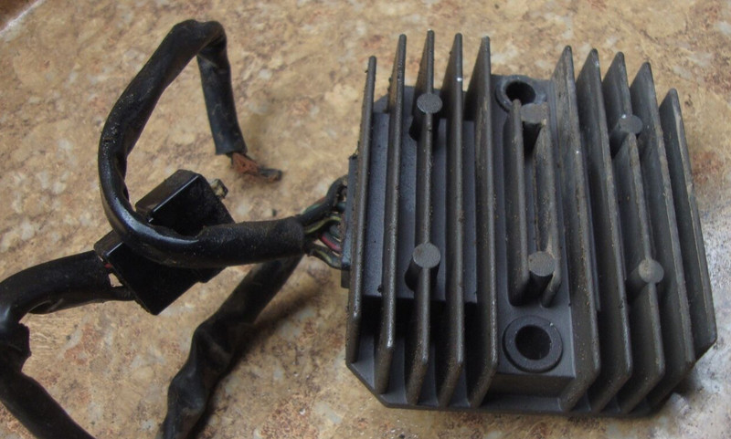 2001 Honda Shadow VT600 VT 600 VLX VLX600 Voltage Regulator Rectifier Electrical