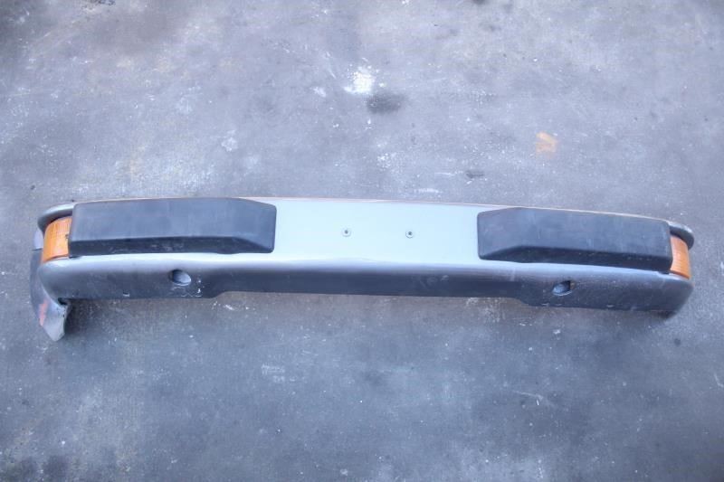 1985 PORSCHE 944 FRONT BUMPER COVER GRAY (VIN 5 13TH DIGIT)