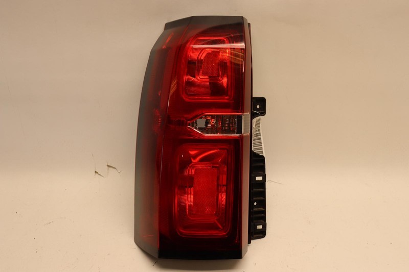 2015 CHEVY TAHOE REAR LEFT DRIVER SIDE TAIL LIGHT BRAKE LAMP OEM