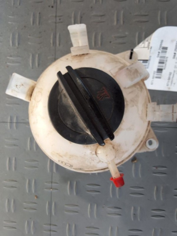 Coolant Reservoir Fits 06-10 12-22 PASSAT 3470676