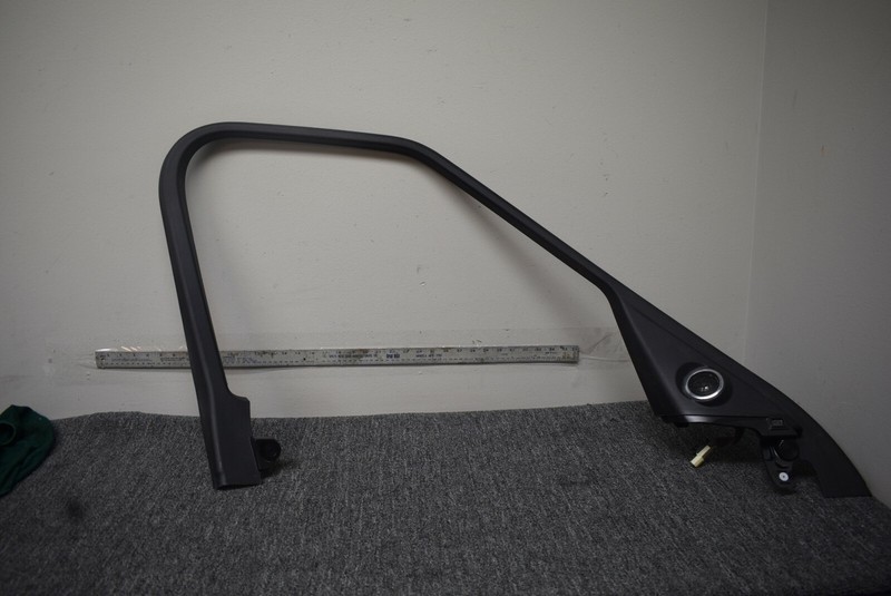 2016 LAND ROVER RANGE ROVER LEFT SIDE DOOR PANEL MOULDING FACTORY OEM