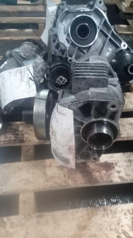2017 Audi Q3 Transfer Case Assembly OEM 106k Miles 4WD 0AU409053T