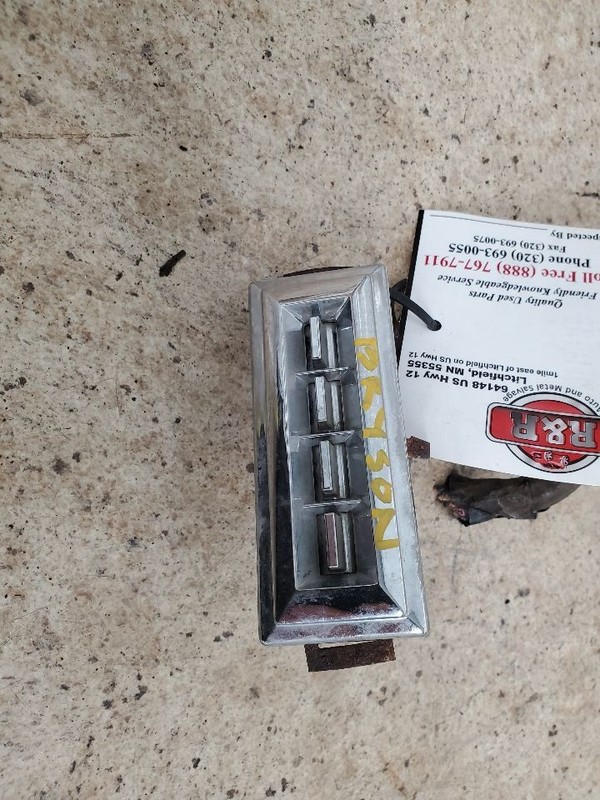 CAPRICE 1982 Front Door Switch 302926