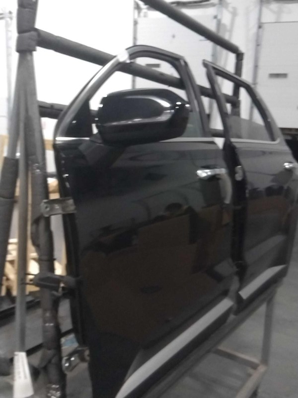 2020 Hyundai Palisade Left Door Black 4DR SUV OEM 138k Miles - Used
