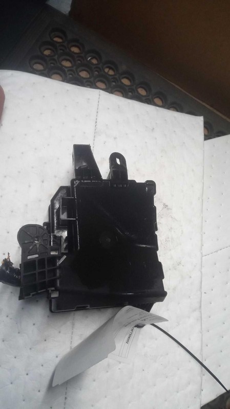Used Fuse Box Engine fits: 2015 Nissan Juke 1.6L VIN A 4th digit MR16DDT Grade A
