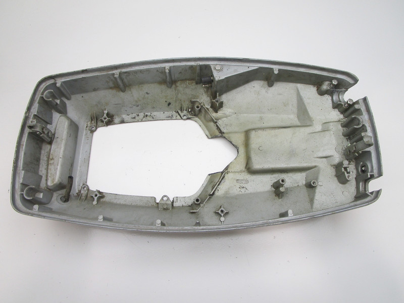 0329883 OMC Evinrude Johnson Outboard 55 HP Lower Engine Cowl Cover Pan 1980's