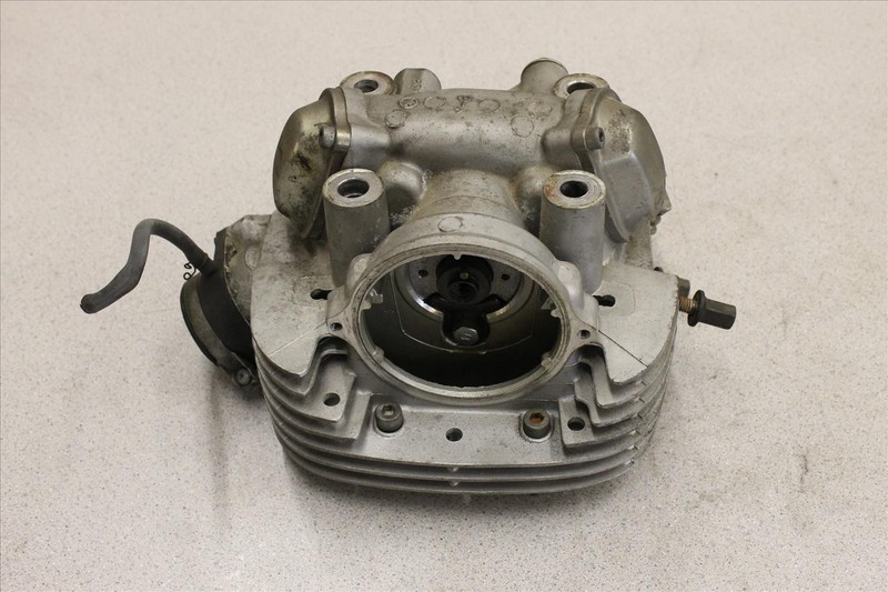 1982 YAMAHA XV 920 VIRAGO ENGINE MOTOR CYLINDER HEAD Y-3 OEM XV920 82