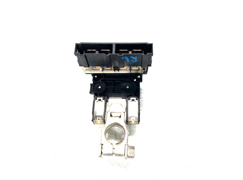 17-22 INFINITI Q60 RL POSITIVE BATTERY FUSE LINK TERMINAL OEM #A0.34