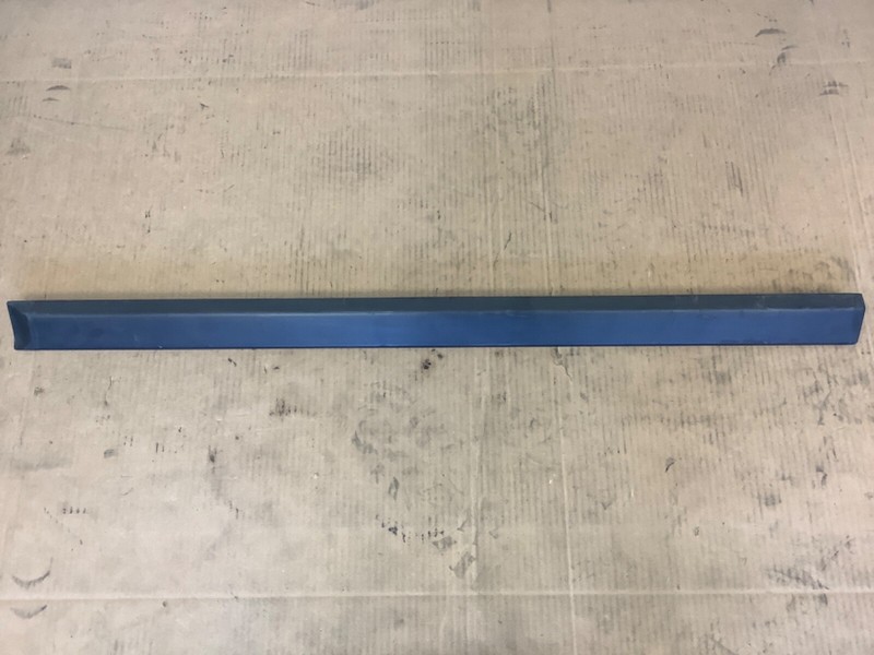 86-87 Accord 4Dr Left Front Door Panel Molding Impact Garnish Protect Trim OEM
