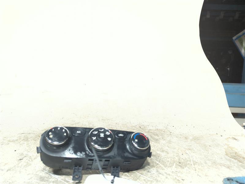 Used A/C Selector Switch fits: 2015 Kia Forte Htbk automatic temperature control