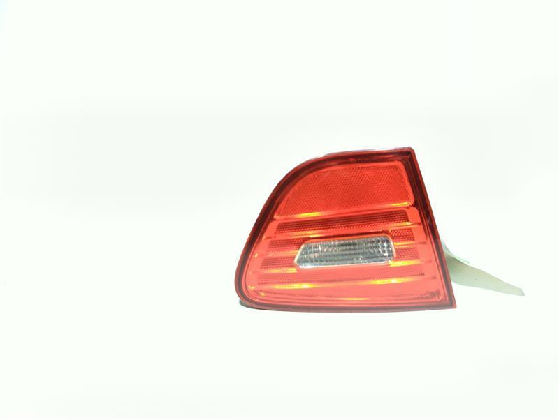 Used Left Tail Light Assembly fits: 2007 Hyundai Elantra Sdn lid mounted Left Gr