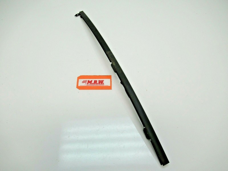 DOOR GLASS WINDOW REAR VENT TRACK PASSENGER RIGHT R for 03 04 05 06 INFINITI G35