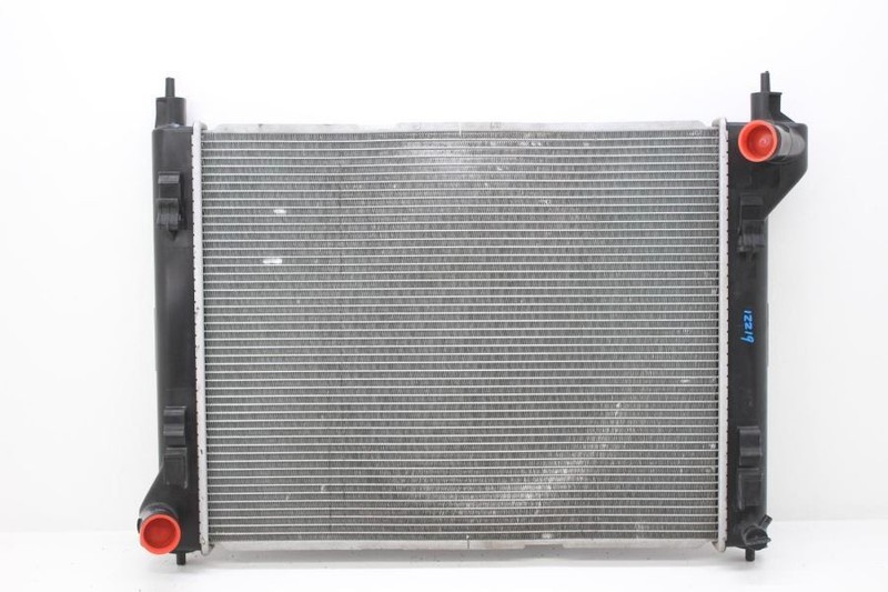 2013-2019 Nissan Sentra 1.8L S Radiator Assembly